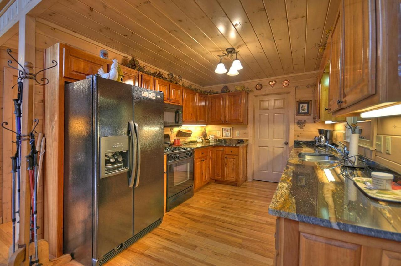 Aska Adventure Lodge Blue Ridge Extérieur photo